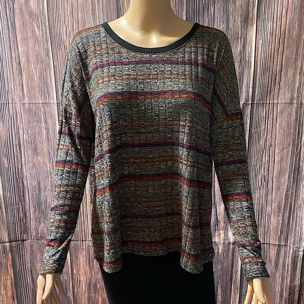 Nordstrom Lush size medium gray pink orange multi color stripped blouse